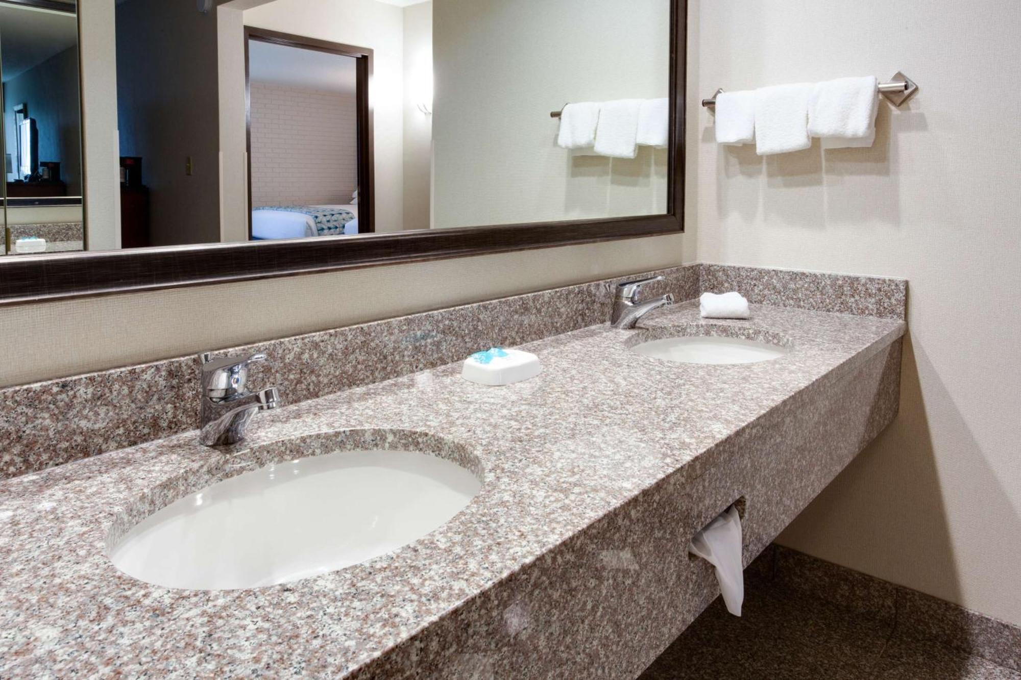 Drury Inn & Suites Nashville Airport Dış mekan fotoğraf